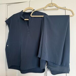 Figs Dark Harbor Scrub Set